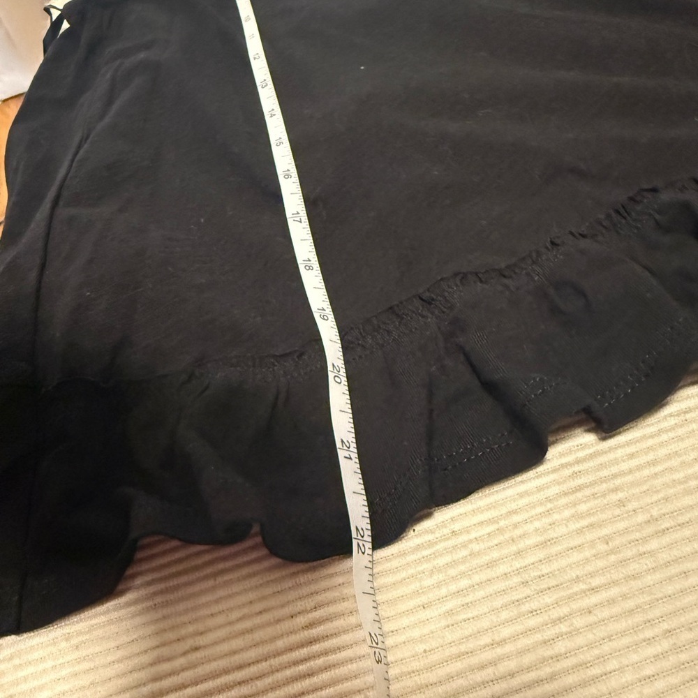Love Riche Black Asymmetrical Ruffled Tank Top - Picture 5 of 6